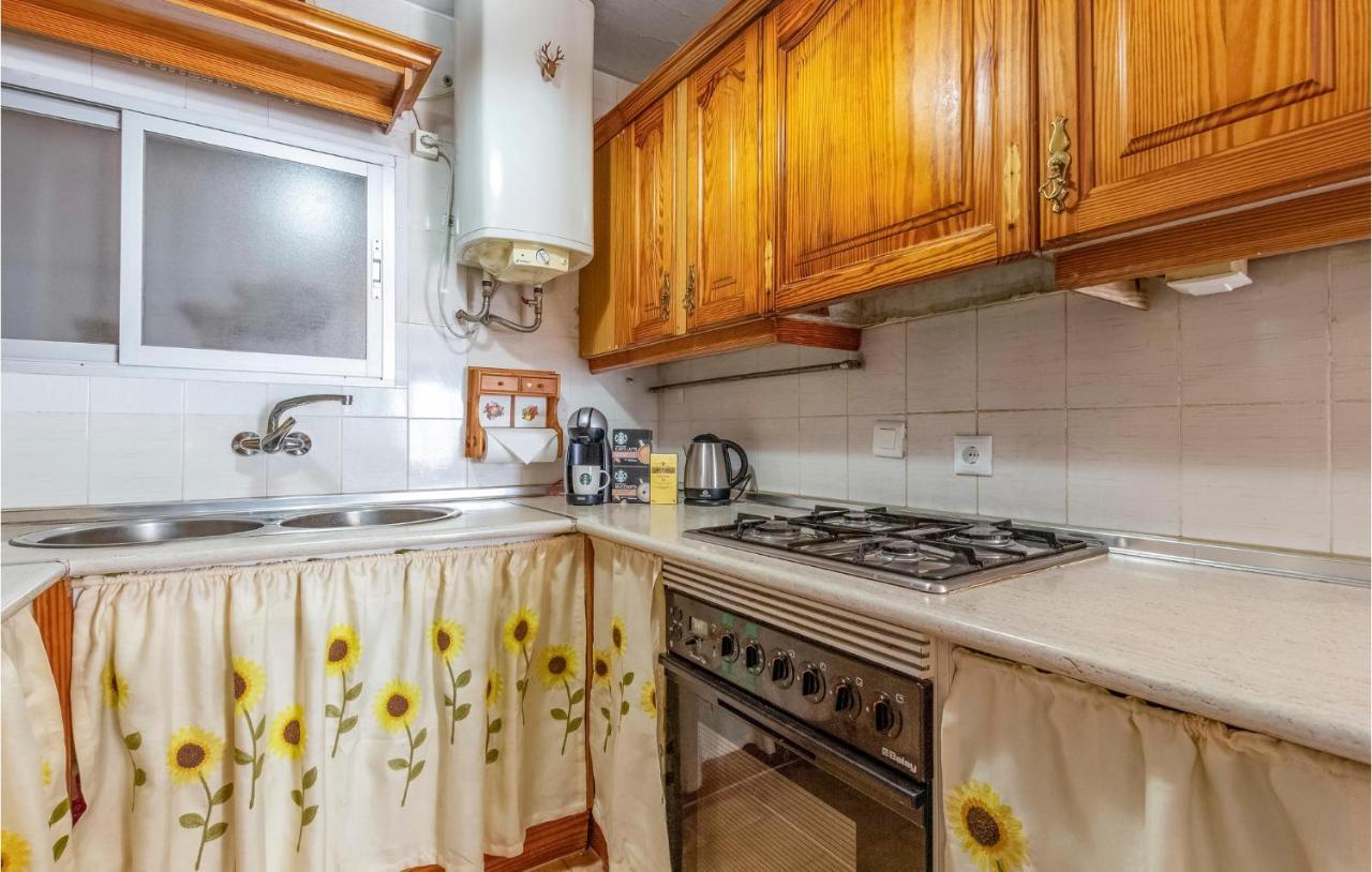 Cozy Apartment In Benalmadena With House Sea View Zewnętrze zdjęcie