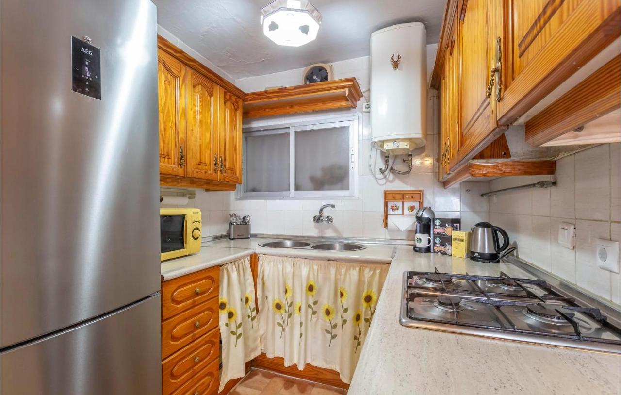 Cozy Apartment In Benalmadena With House Sea View Zewnętrze zdjęcie